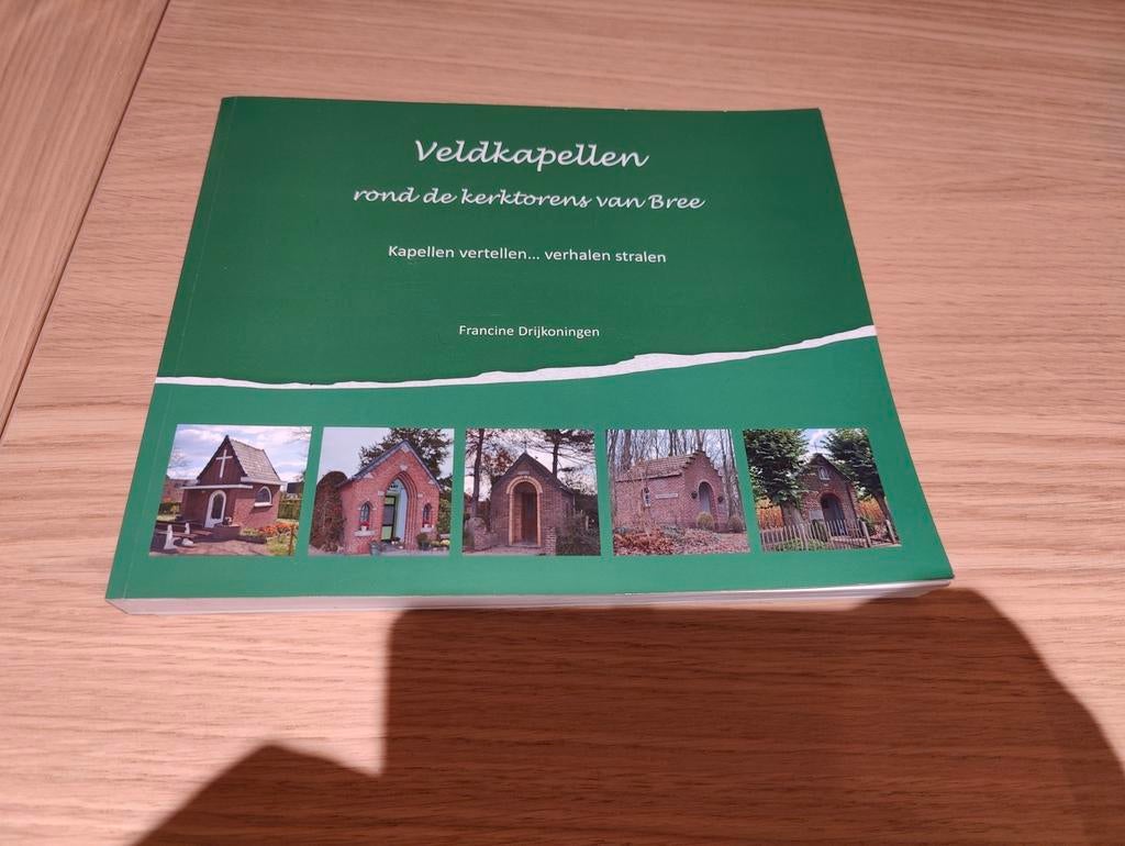 Veldkapellen Bree, Ophalen of Verzenden, Zo goed als nieuw