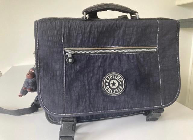 Cartable/sac à dos Kipling. bleu foncé, Enlèvement ou Envoi, 30 à 40 cm, Utilisé, Bleu