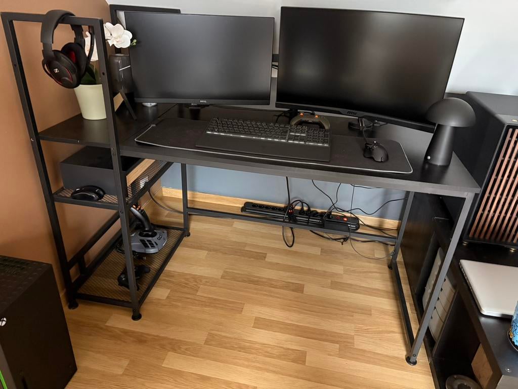 Bureau noir, Enlèvement, Comme neuf