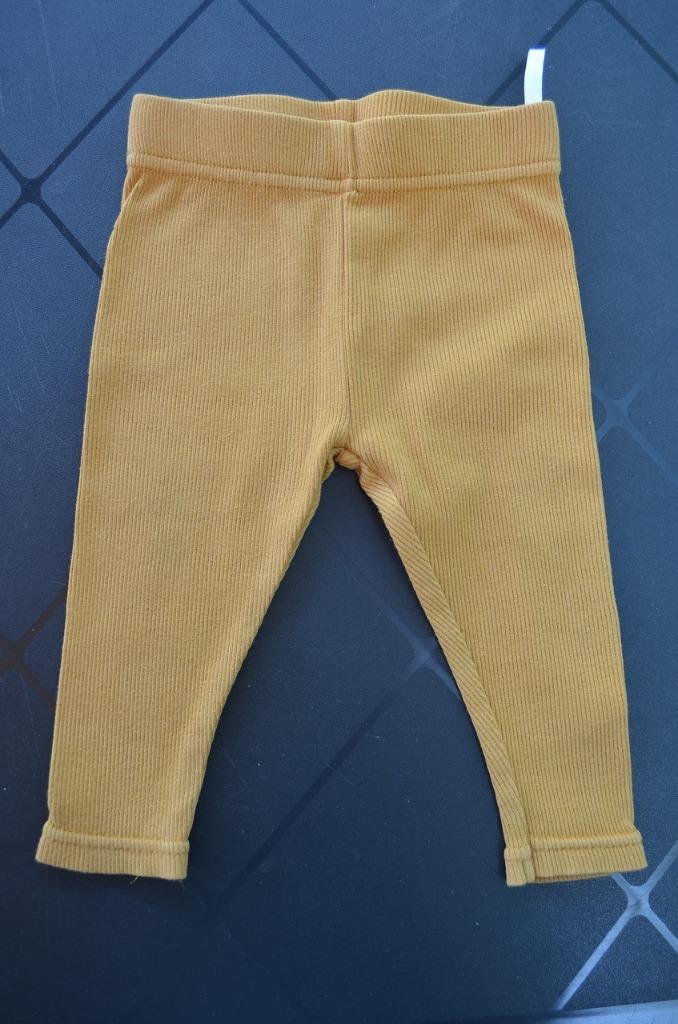 Zeeman Broekje ribbelstof oker maat 68, Kinderen en Baby's, Babykleding | Maat 68, Zeeman, Broekje, Jongetje of Meisje, Ophalen of Verzenden
