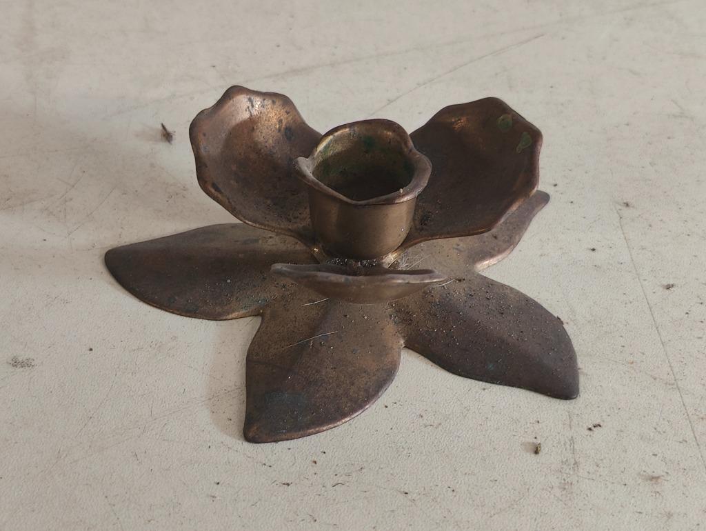 Vintage lotus kandelaar in koper, Antiek en Kunst, Ophalen of Verzenden