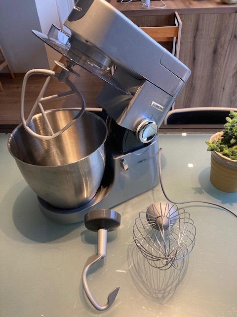 Kenwood XL, Ophalen