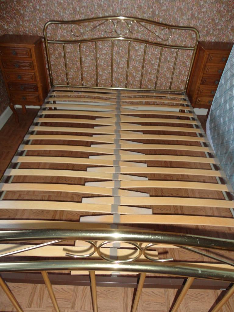 koperen bed 140/195 cm met lattenbodem en eventueel matras, Huis en Inrichting, Ophalen, Gebruikt, Tweepersoons, Retro