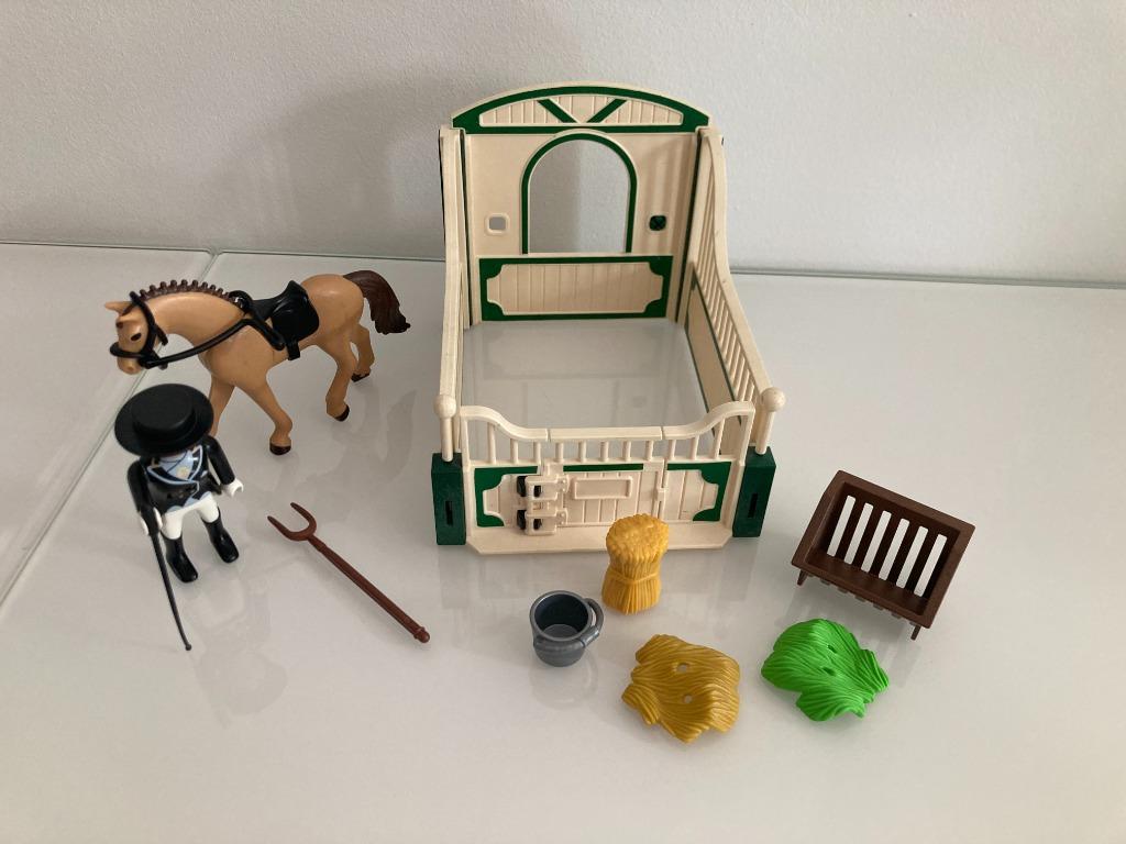 Playmobil 5111 - Dressuurpaard met paardenbox, Ophalen, Zo goed als nieuw, Complete set