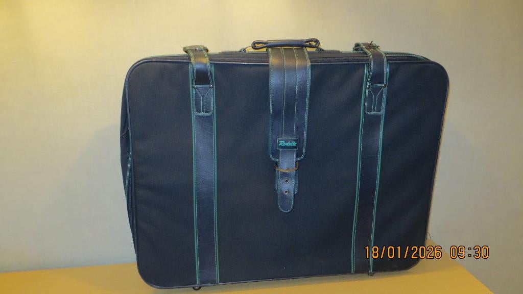 2 RODELLE valiezen ( prijs voor de 2 stuks ), Handtassen en Accessoires, Koffers, Zo goed als nieuw, 70 cm of meer, 55 cm of meer