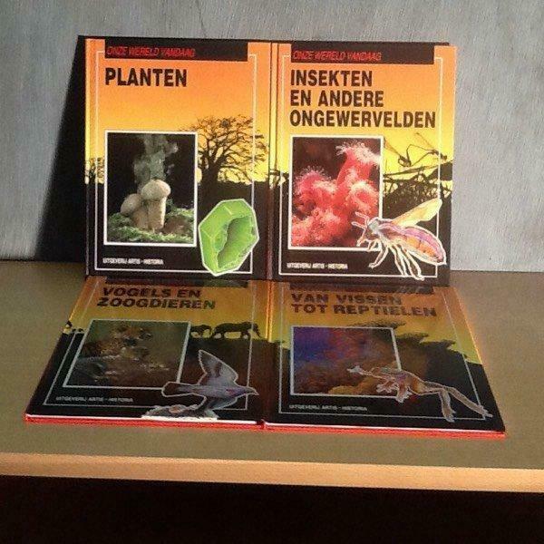 4 artisboeken Reeks Onze wereld vandaag kennis der natuur, Boeken, Prentenboeken en Plaatjesalbums, Ophalen of Verzenden, Gelezen