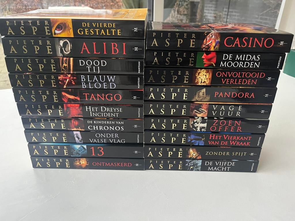 Reeks van 19 pieter Aspe boeken, Ophalen of Verzenden, Gelezen
