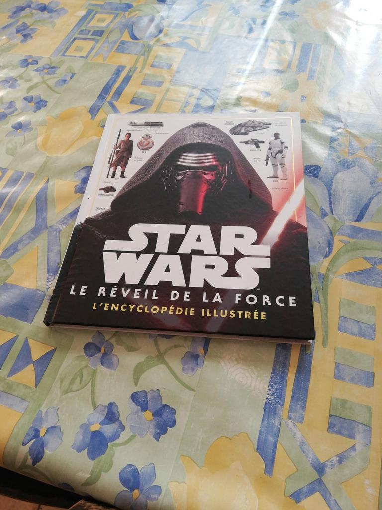 Star Wars. Le réveil de la Force. Neuf., Enlèvement ou Envoi, Comme neuf