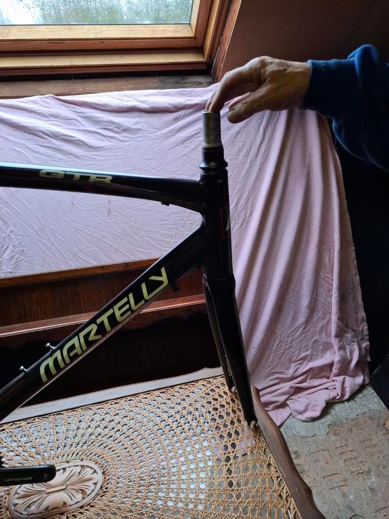 Fietskader martinelly, Fietsen en Brommers, Ophalen, Titanium