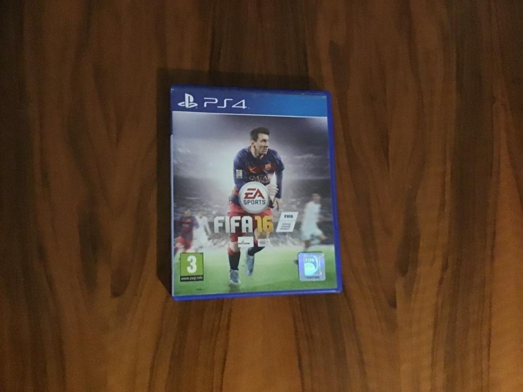 playstation 4 fifa 16 tot fifa 19 + NEED FOR SPEED RIVALS, Avontuur en Actie, Online, Ophalen of Verzenden, Zo goed als nieuw