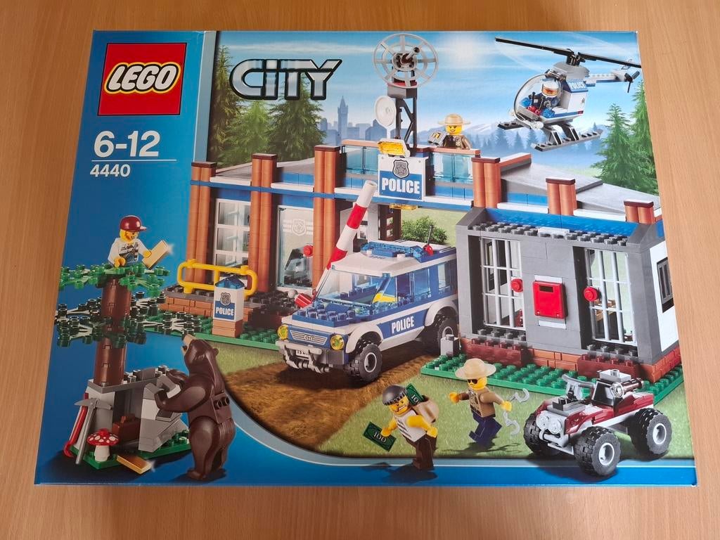 Lego 4440 Bospolitiebureau nieuw, Kinderen en Baby's, Speelgoed | Duplo en Lego, Ophalen of Verzenden, Nieuw, Complete set, Lego