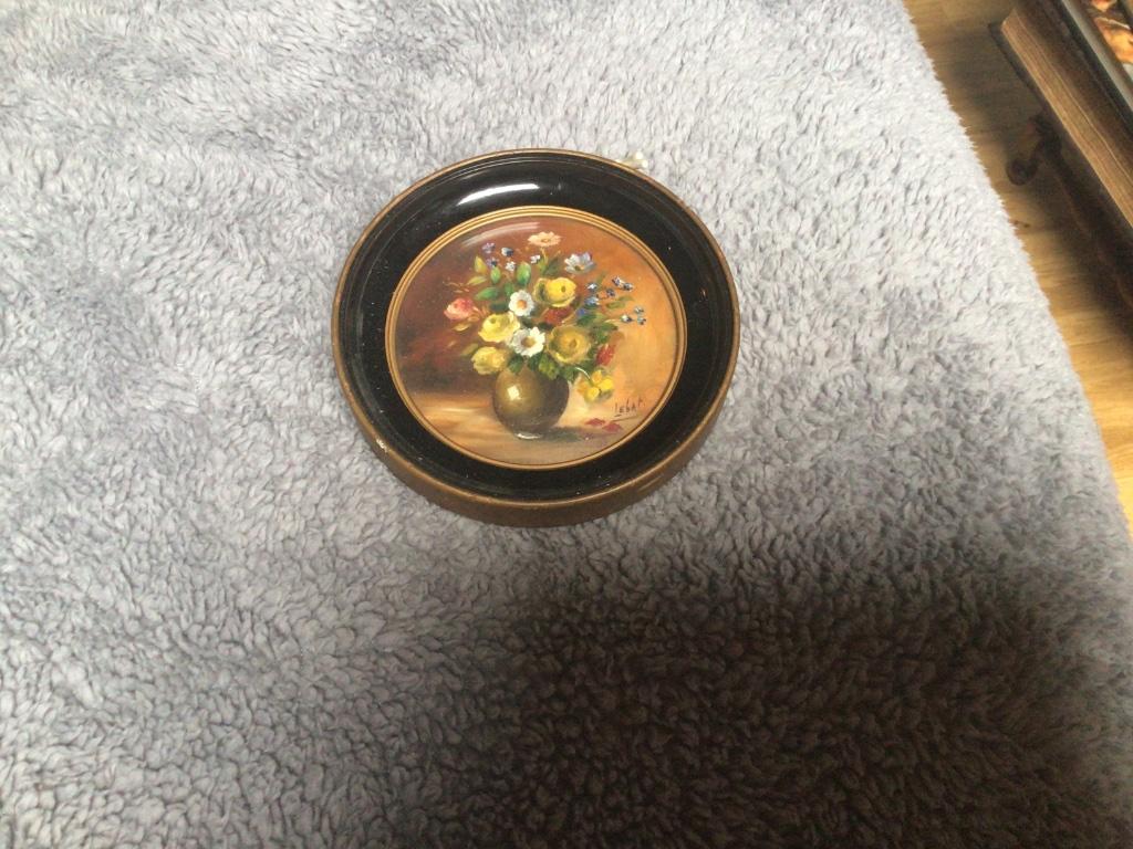 Klein rond schilderijtje Lebat, Antiek en Kunst, Ophalen of Verzenden