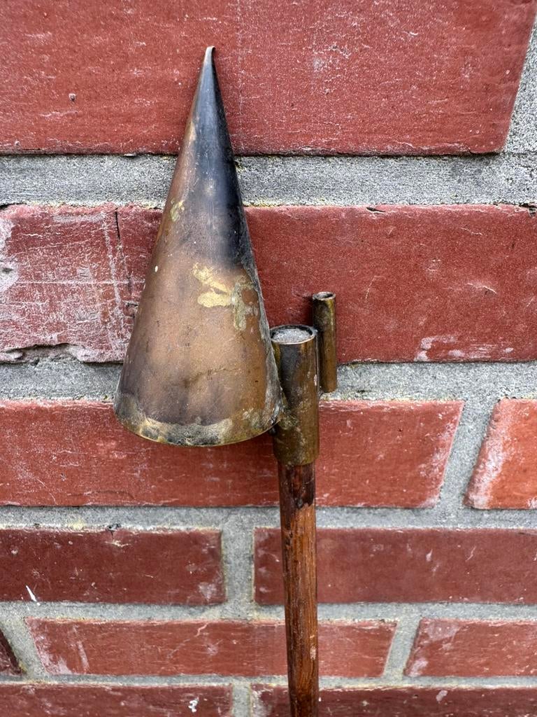 Kaarsendover uit kerk, Antiek en Kunst, Antiek | Religieuze voorwerpen, Ophalen