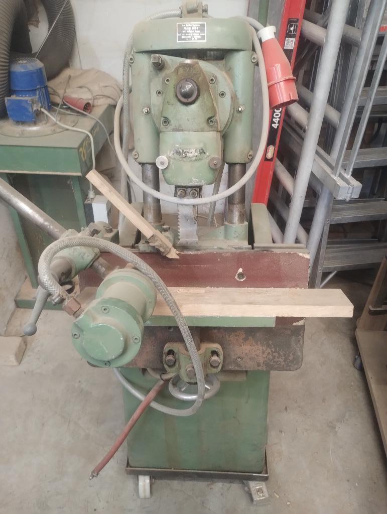 Mortaiseuse bédane maka SM6, Enlèvement