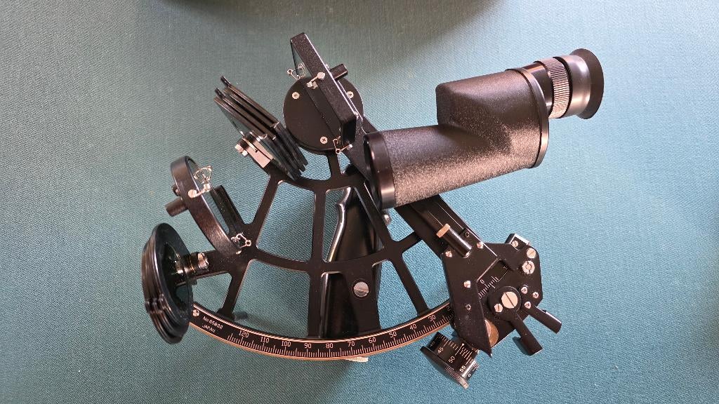 SEXTANT MARINE TAMAYA MS-833 DANS SON ÉTUI D'ORIGINE, Collections, Marine, Utilisé, Enlèvement ou Envoi