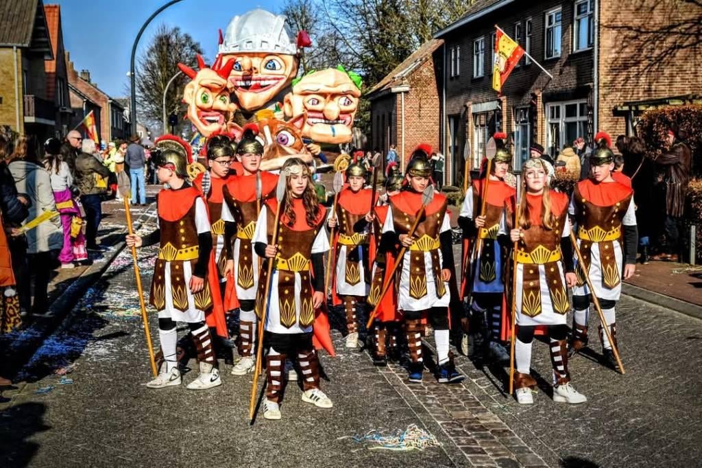 Gladiatoren pakken / Half vasten / Carnaval, Shein, Comme neuf, Vêtements, Enlèvement