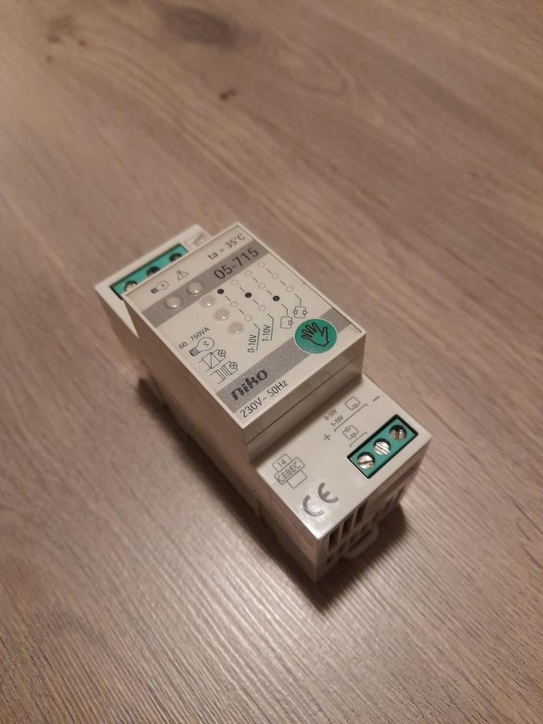 Niko dimmer 05-715, Ophalen of Verzenden, Zo goed als nieuw
