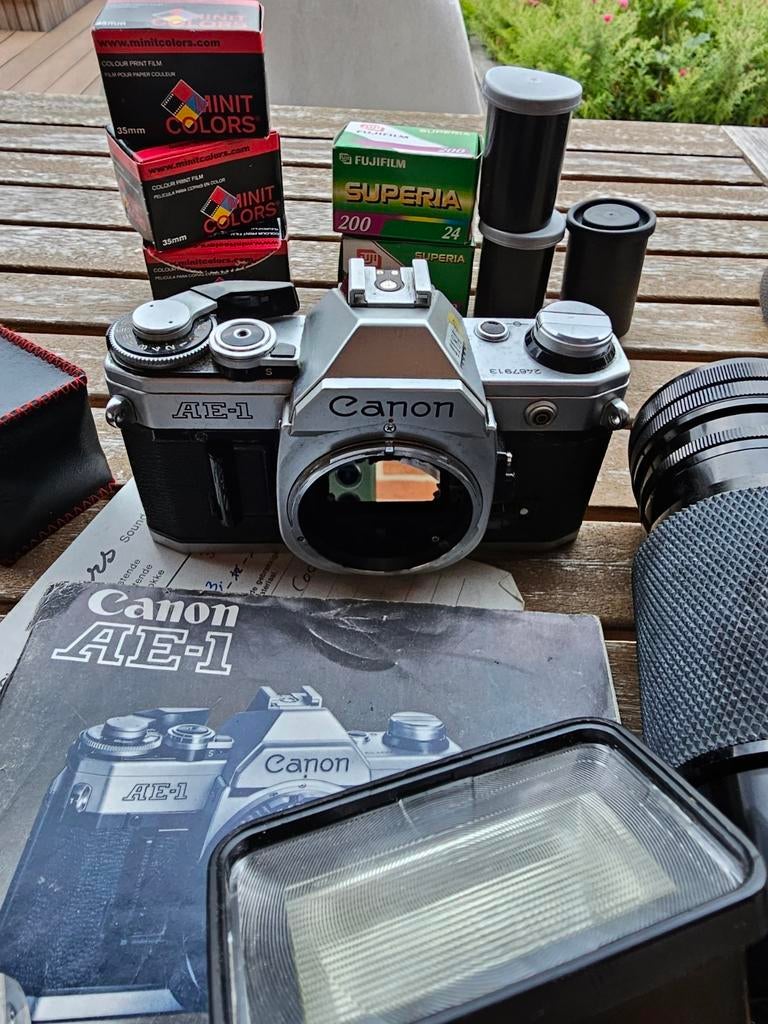 Canon AE-1 spiegelreflexcamera, Audio, Tv en Foto, Ophalen of Verzenden, Zo goed als nieuw, Canon