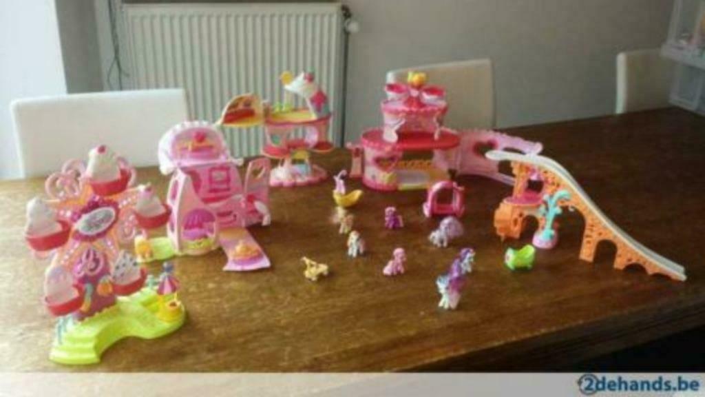 My little pony. -  Ponyville, Kinderen en Baby's, Ophalen, Zo goed als nieuw