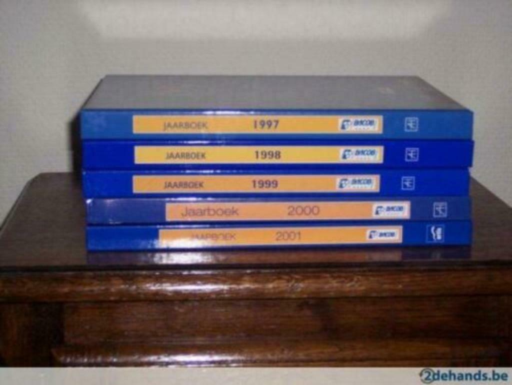 5 Jaarboeken Bacob, Boeken, Verzenden, Zo goed als nieuw