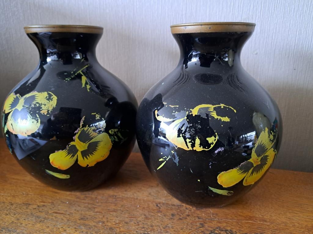 2 art deco vazen in opaalglas, Ophalen, Gebruikt, Zwart, Glas