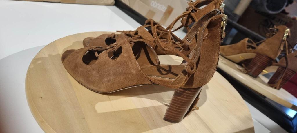 UTC) Ralph Lauren T7 of 38 suède schoen, Kleding | Dames, Pumps, Bruin, Verzenden, Zo goed als nieuw