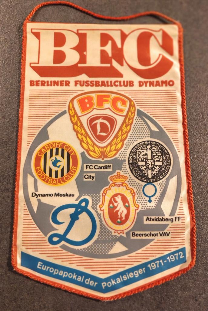 Sublime bannière vintage des années 1970 du Beerschot Atleti, Enlèvement ou Envoi