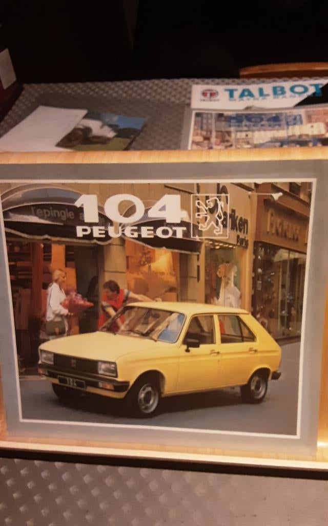 PEUGEOT 104 brochure, Livres, Autos | Brochures & Magazines, Enlèvement ou Envoi, Peugeot