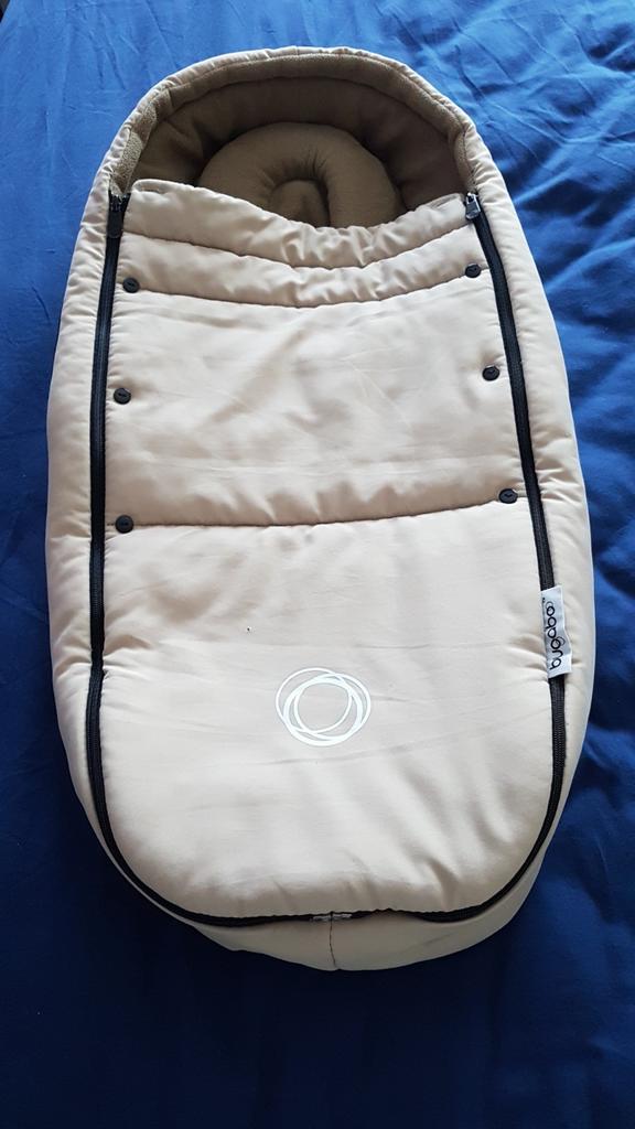 Chancelière bugaboo beige chaude pour landau/buggy avec pola, Enfants & Bébés, Buggys, Enlèvement ou Envoi, Couverture pieds