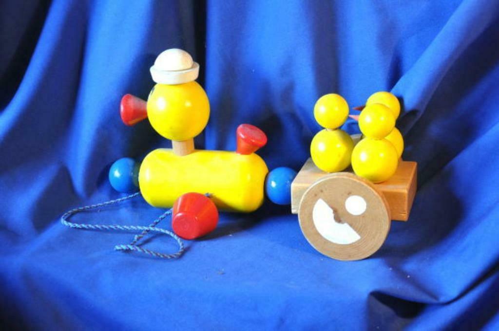 § ancien jouet en bois a tirer 4 canards, Enlèvement ou Envoi, Utilisé, Jouet à Rouler ou à Bascule
