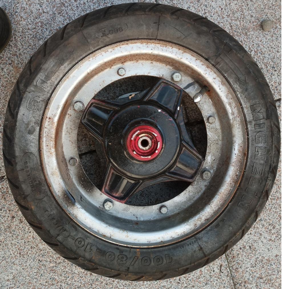 Pneu Michelin 100/80-10 100x80x10 pour scooter, Enlèvement, Pneu(s)