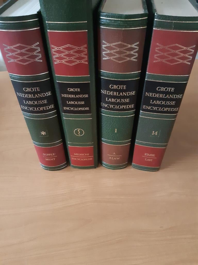 Larousse Encyclopedie, Livres, Encyclopédies, Enlèvement ou Envoi, Comme neuf