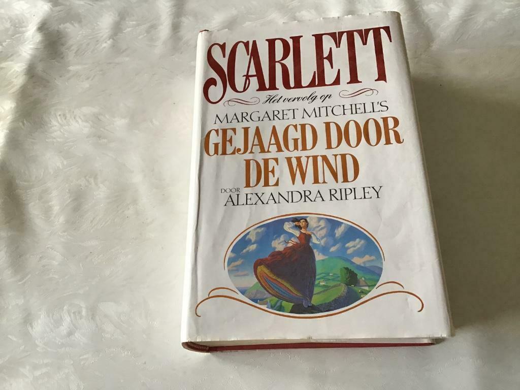Scarlett -  Alexandra Ripley Gejaagd door de wind, Ophalen of Verzenden, Gelezen