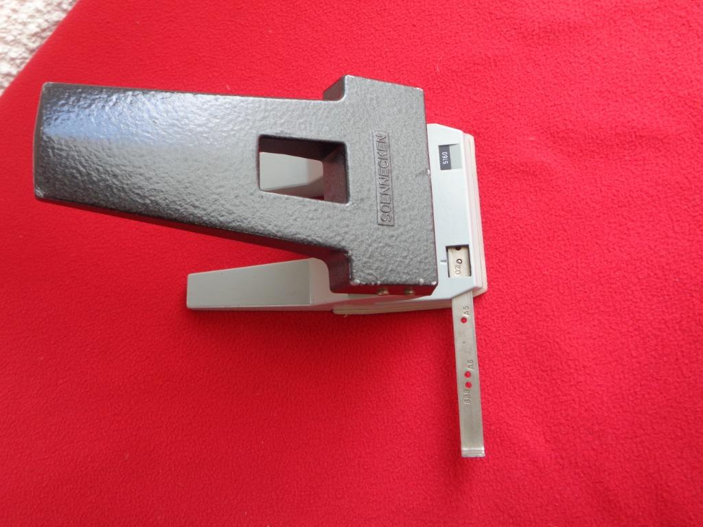 Perforatrice métal Soennecken. Vintage, Enlèvement ou Envoi, Utilisé