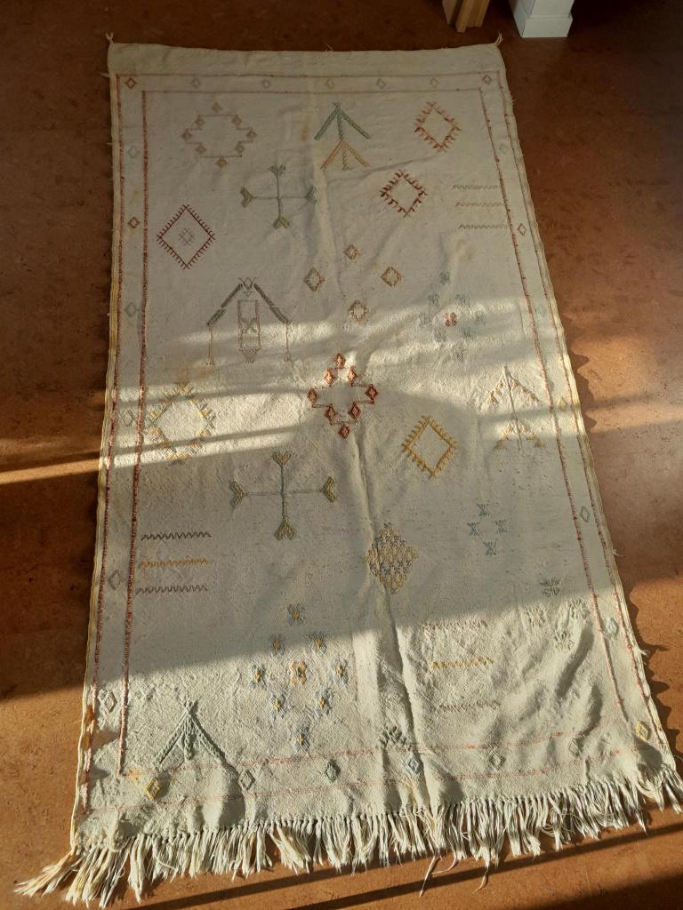 Berber tapijt van cactuszijde, Antiek en Kunst, Ophalen
