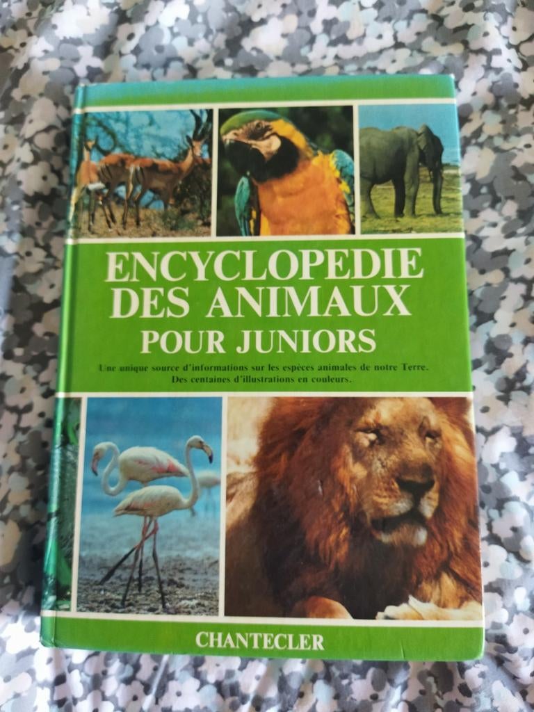 Dierenencyclopedie voor junioren, Boeken, Zo goed als nieuw, Dieren