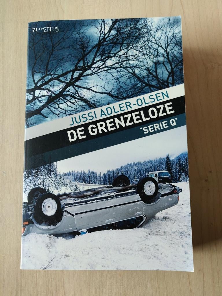 De Grenzeloze, thriller van Jussi Adler-Olsen, Ophalen of Verzenden, Zo goed als nieuw