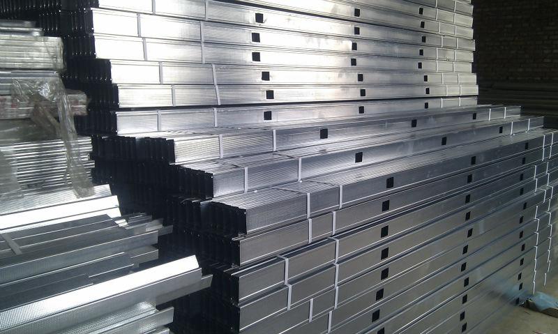️✅ Profil métal stud 0.6mm TOP QUALITÉ, Cloison & Plafond ‼️, Doe-het-zelf en Bouw, Metalen, Nieuw, Ophalen