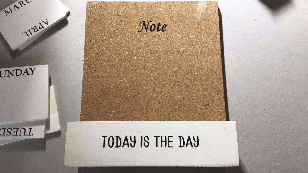 Dagkalender (z2), Ophalen of Verzenden, Zo goed als nieuw