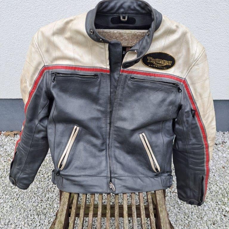 Triumph lederen motorjas, Particulier, Naked bike