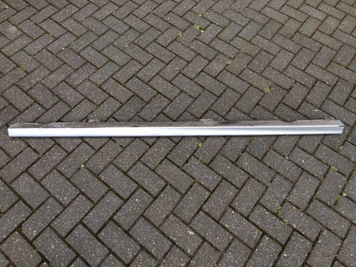 Jupe droite d'un Volkswagen Golf (LA7W), Autos : Pièces & Accessoires, Volkswagen, -, 3 mois de garantie, Utilisé