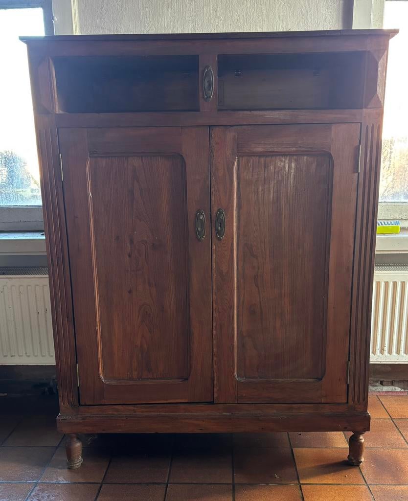 Wandkast met 2 deuren, Enlèvement