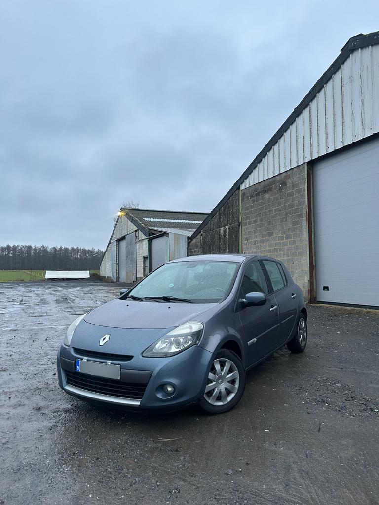 Renault clio 3 prête a immatriculer, Autos, Achat, Electronic Stability Program (ESP), Boîte manuelle, Noir