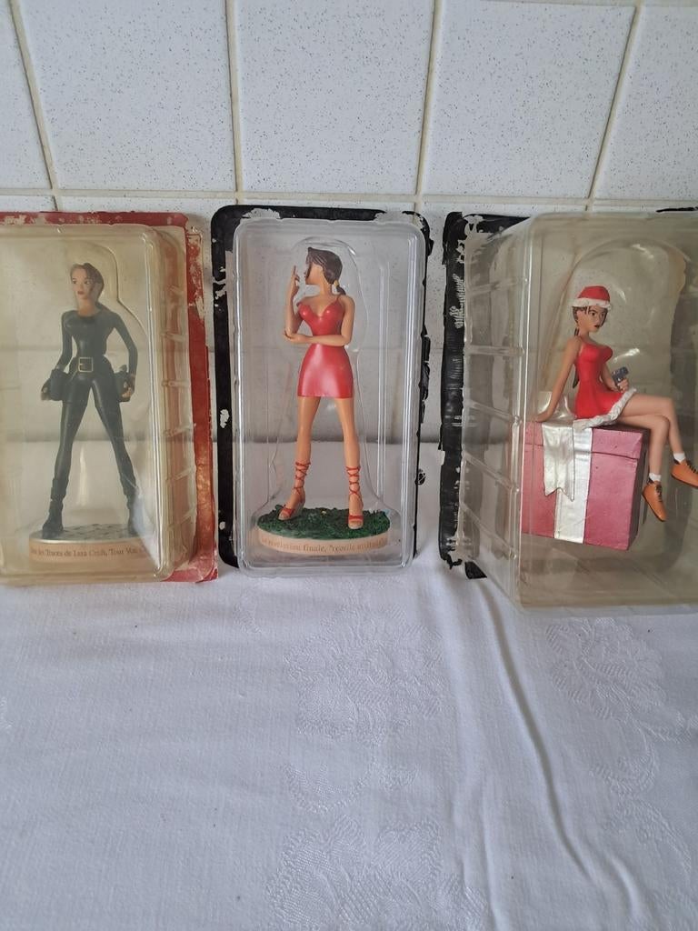 3 figuren uit de Lara Croft-collectie, Verzamelen, Ophalen of Verzenden, Zo goed als nieuw