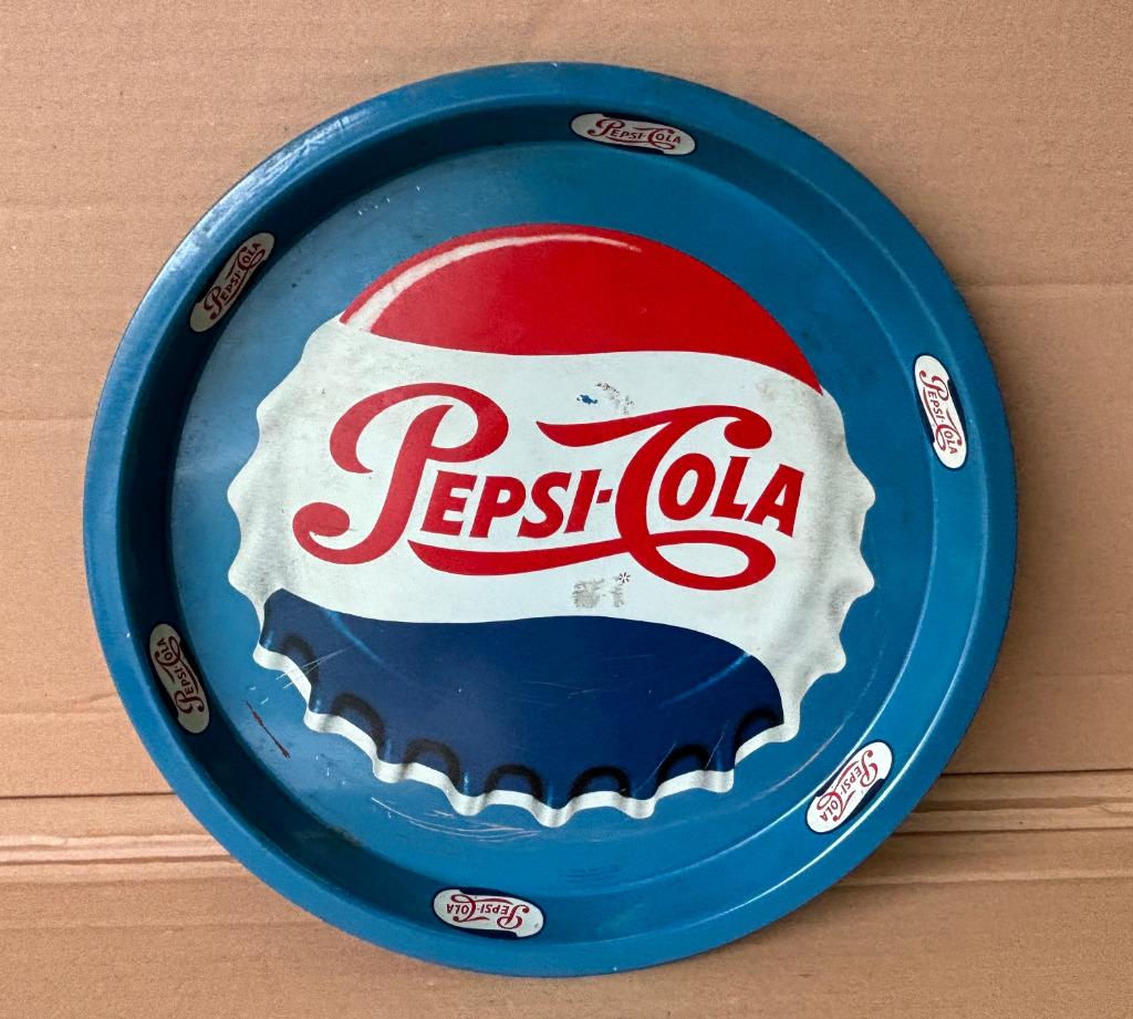Lithografisch dienblad van plaatstaal. PEPSI COLA 1960, Verzamelen, Merken en Reclamevoorwerpen, Verzenden