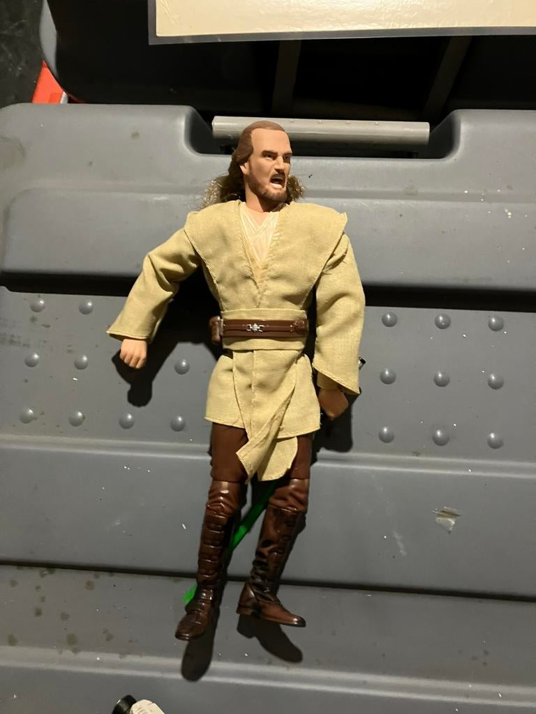 Star wars poupée qui gon jin, Ophalen of Verzenden, Zo goed als nieuw