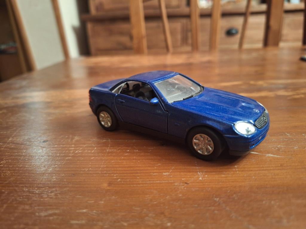 Mercedes Slk, Enlèvement, Comme neuf
