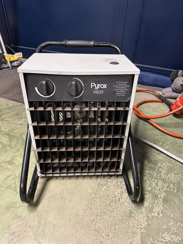 Heater electrisch merk PYROX, Ophalen, Gebruikt, Overige soorten, Elektrisch