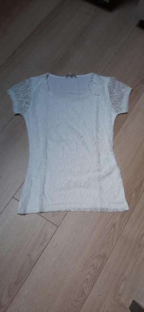 Feestelijk t-shirt met kant maat S - 36, Wit, Bel & Bo, Ophalen of Verzenden, Zo goed als nieuw
