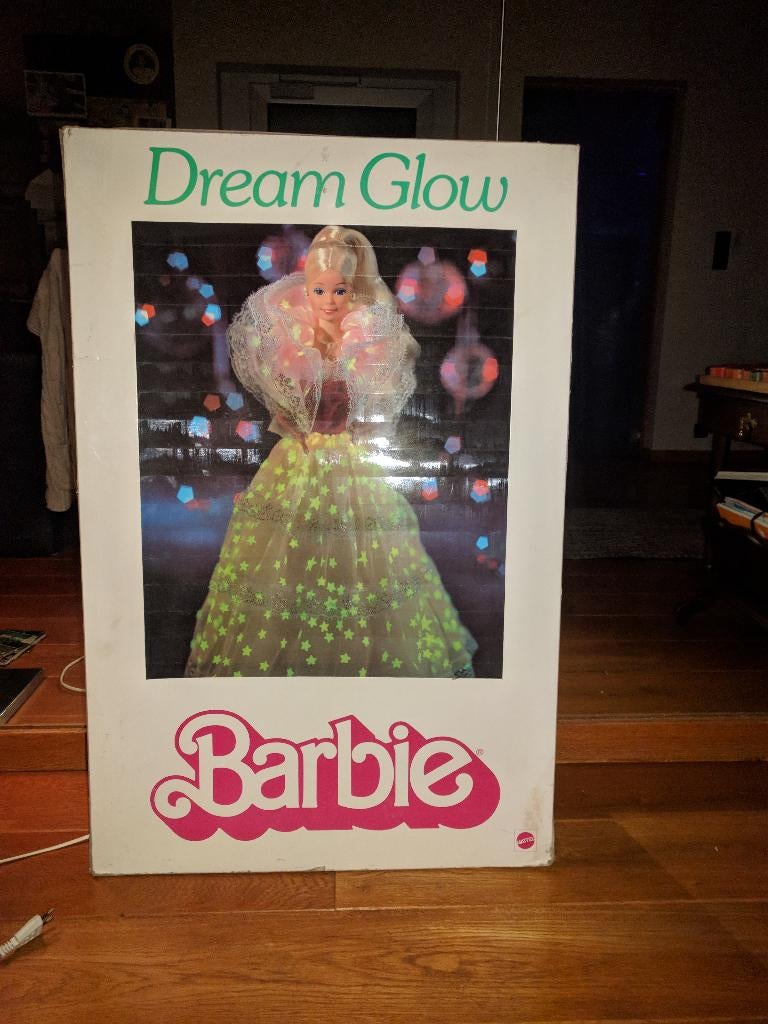 BARBIE : winkelstandaard uit 1983 met motor, Ophalen